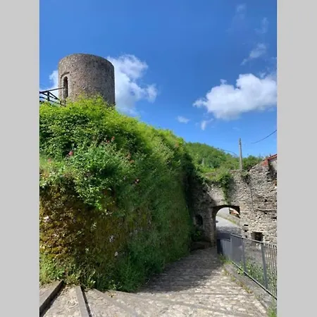 La Terrazza Sulle Apuane Apartament *